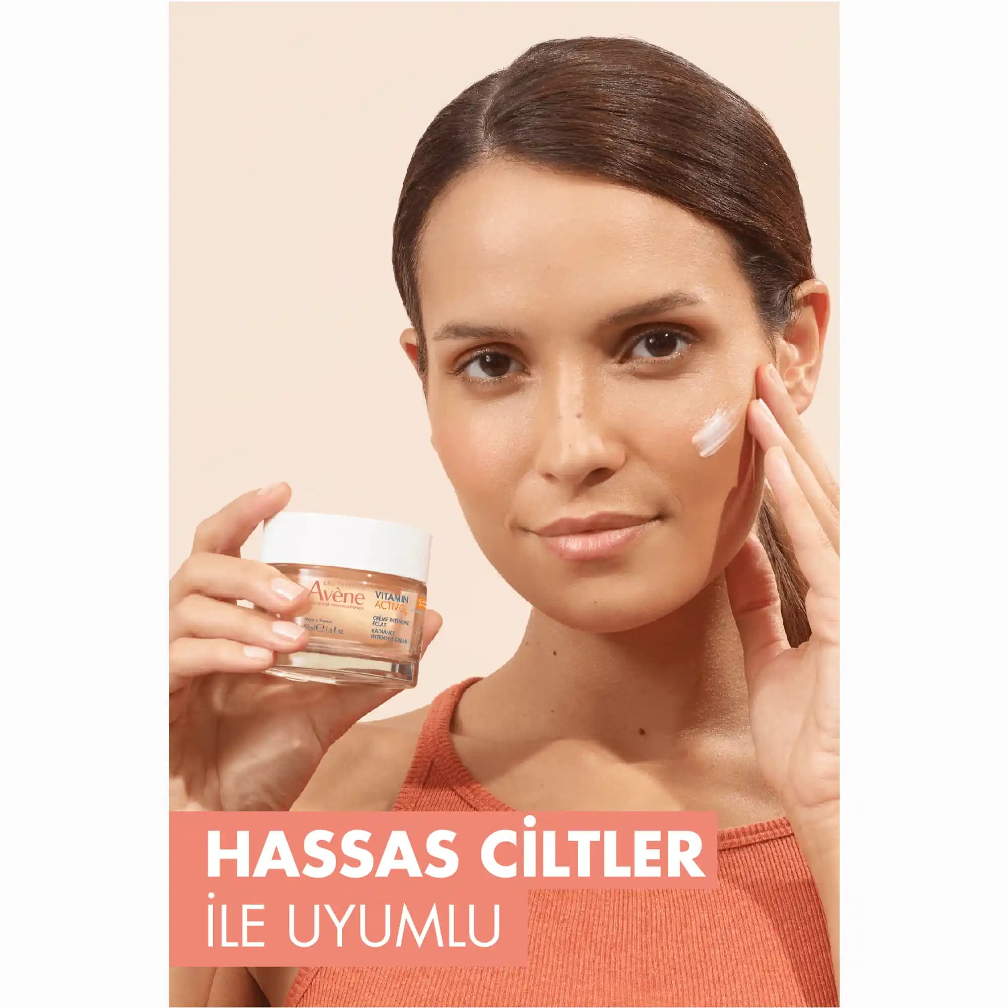 Yüze Işıltı Veren Kremler: Sağlıklı ve Parlak Cilt İçin En İyi Seçenekler