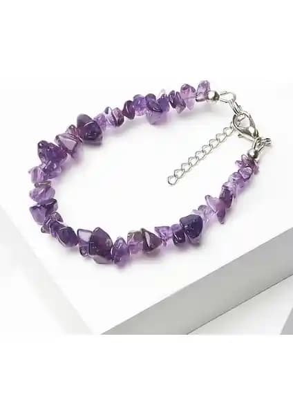 Sarraf Ametist Kırıktaş Bileklik ile İtalyan Zincirli Bileklik: Malzeme ve Tasarım Farkları