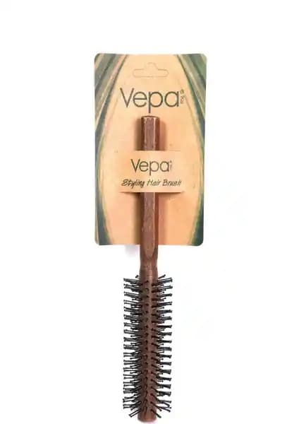 Vepa P12: Ergonomik tasarım ve yağ dengesiyle nazik taramayı sunan profesyonel saç fırçası
