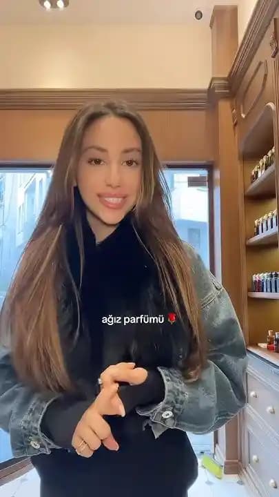 Ağız Parfümü Kullanımı ve Güvenlik İpuçları: Ferahlatıcı ve Taze Koku Sağlayan Ürünler