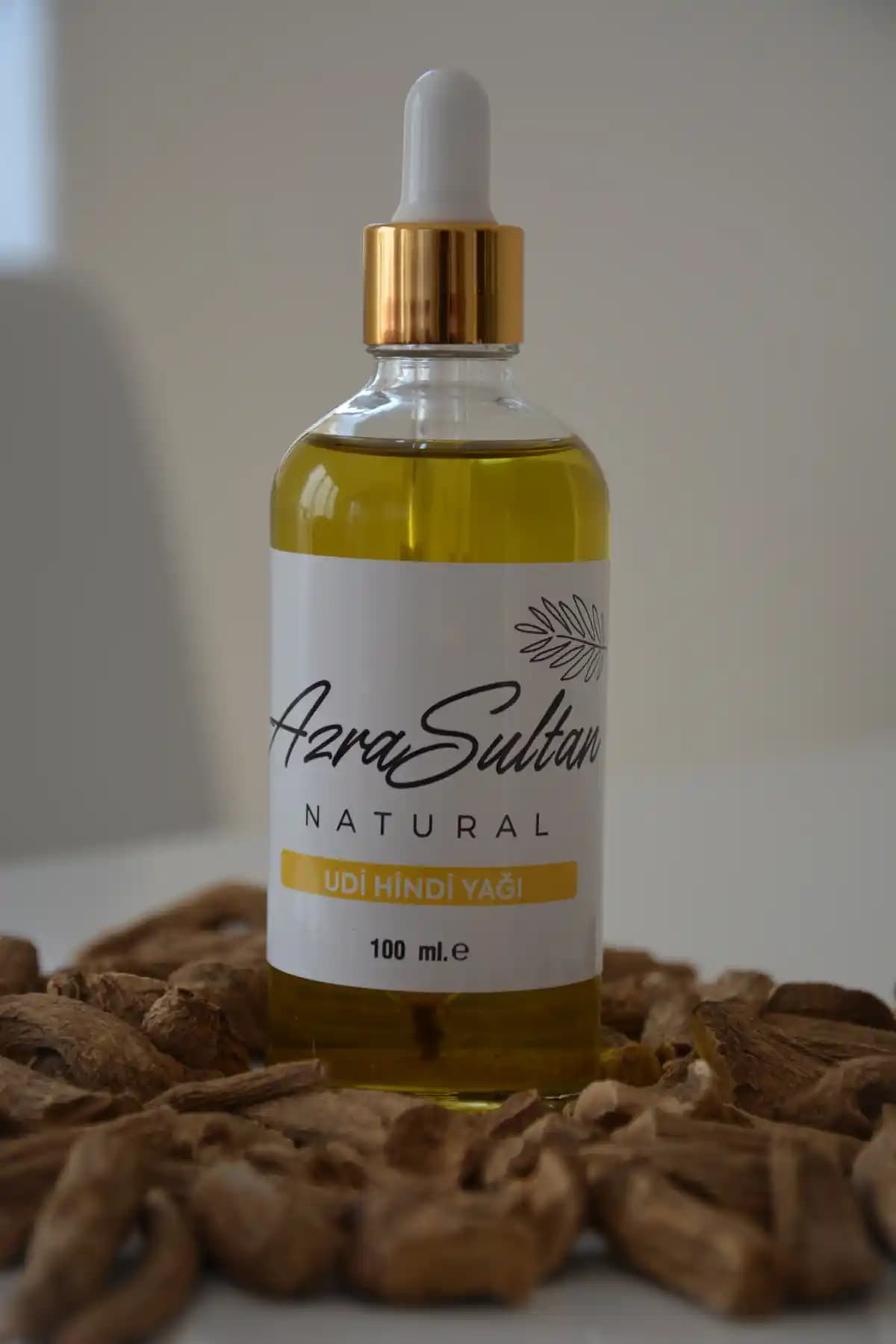 Azra Sultan Natural Udi Hindi Yağı: Doğal Bağışıklık ve Solunum Desteği Ürünü