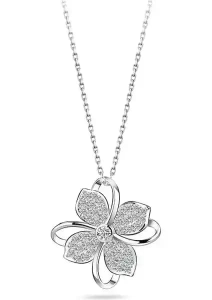 Brezza Lusso Gümmüş Dört Yapraklı Yonca Kan Kolye: Zarif ve Anlamlı Takı Seçeneği