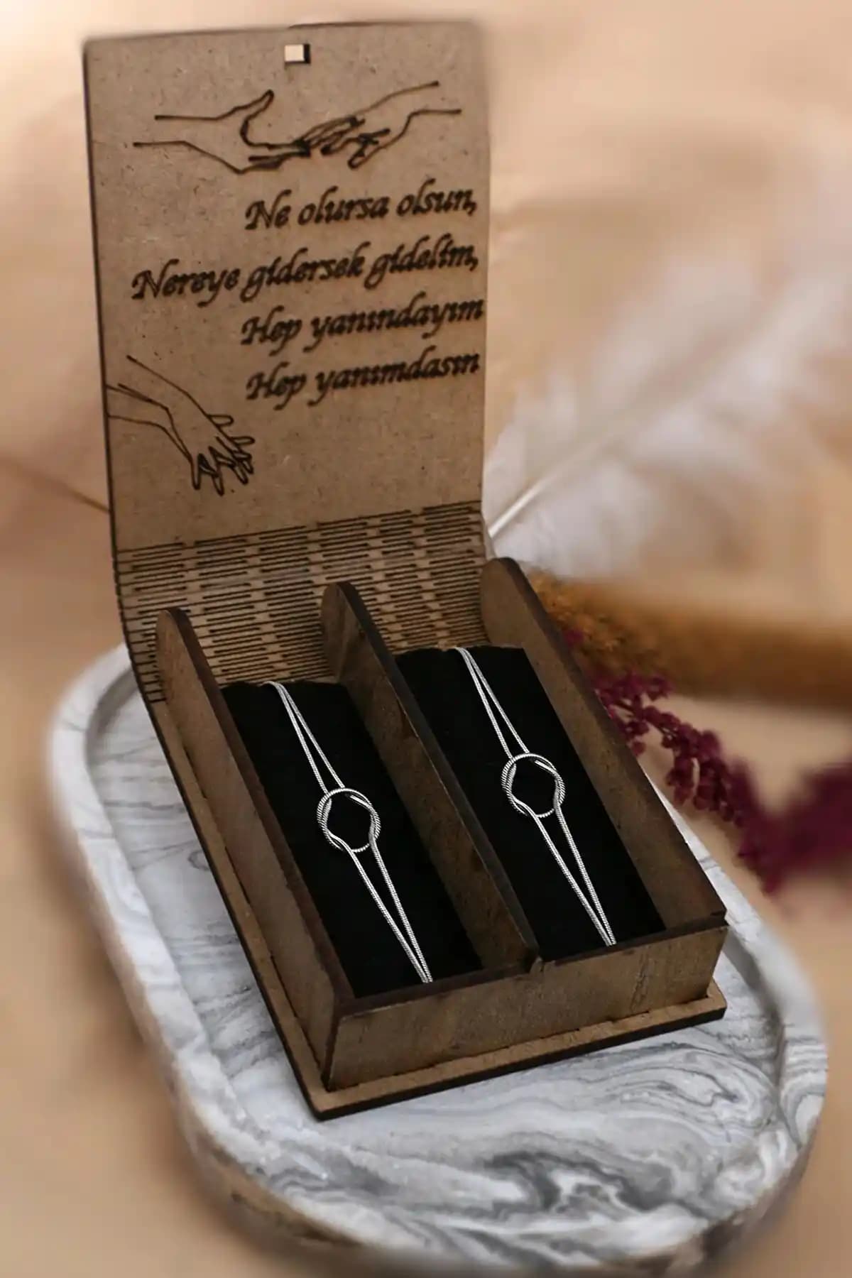 Dukkanka 2'li Düğüm Sonsuzluk Gümüş Kaplama Sevgili Bileklikleri Hakkında Detaylı Bilgi