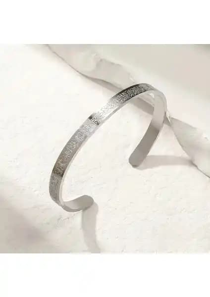 Mansura Ayetel Kürsi Bileklik ve Novella Zirkon Taşsız Bileklik Karşılaştırması