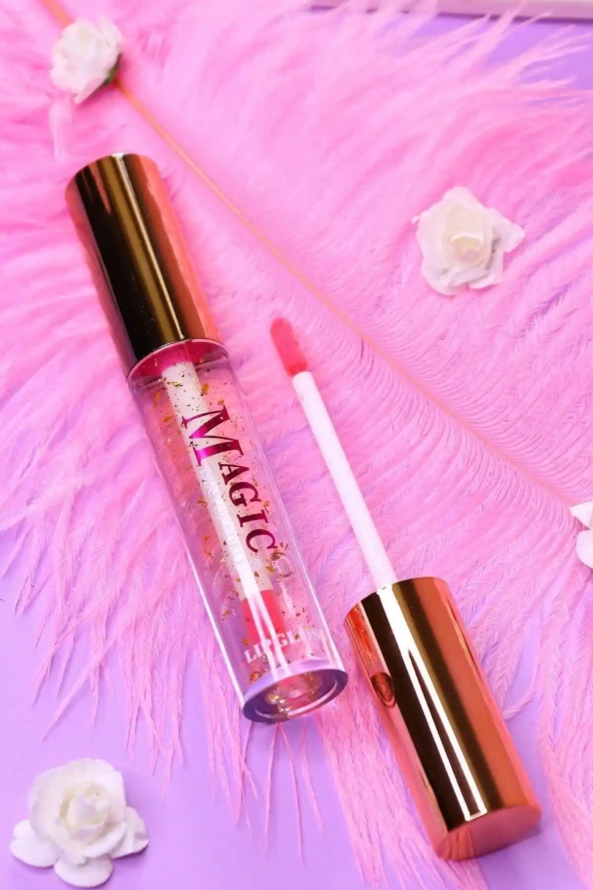 MUJGAN Gold Kapaklı Magic Dudak Nemlendirici ile doğal ve parlak dudaklar elde edin