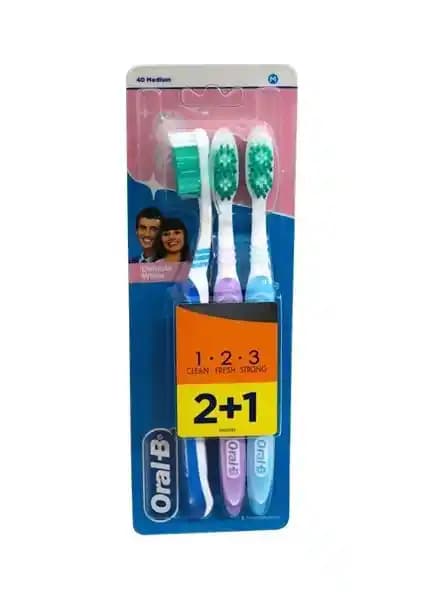 Oral-B Delicate White 40 Medium 2+1 Diş Fırçası: Hassas Dişler İçin Güvenilir Temizlik Çözümü