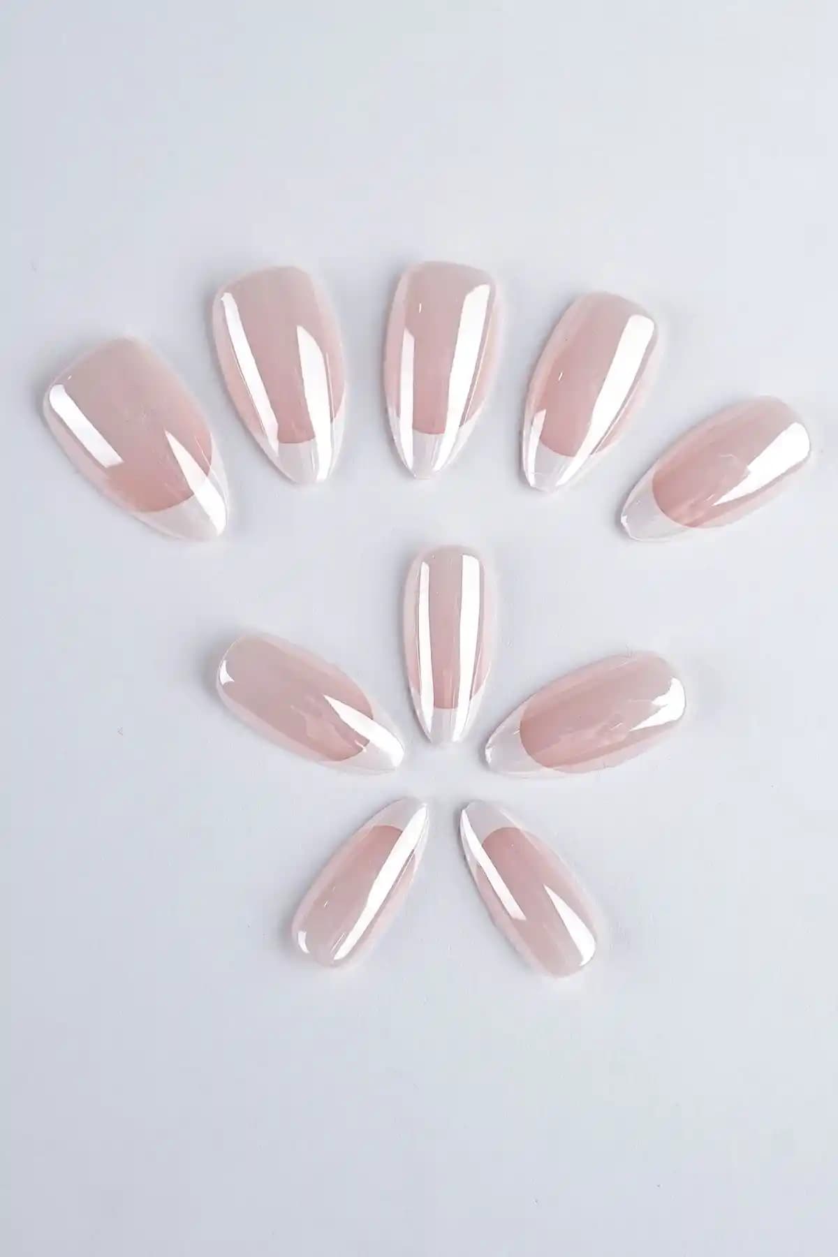 POP Beauty Takma Tırnak Seti ve Zararsız Yapıştırıcı ile Pratik Güzellik Çözümleri