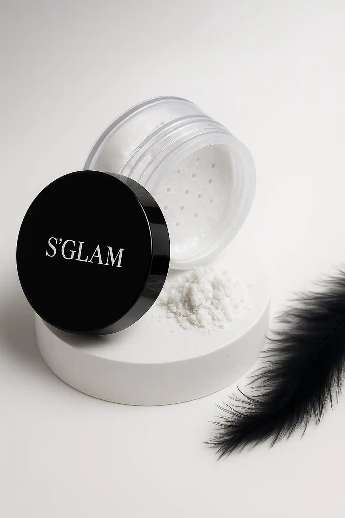 S'GLAM Beyaz Mat ve Transparan Pudra ile Doğal ve Kalıcı Makyaj Deneyimi