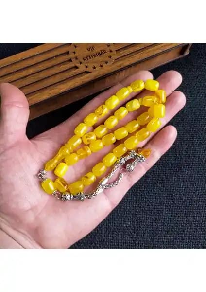 Vip Kehribar 8x11 mm Sarı Hareli Kapsül Tesbih Estetik ve Manevi Değerli Bir Takı Seçeneği