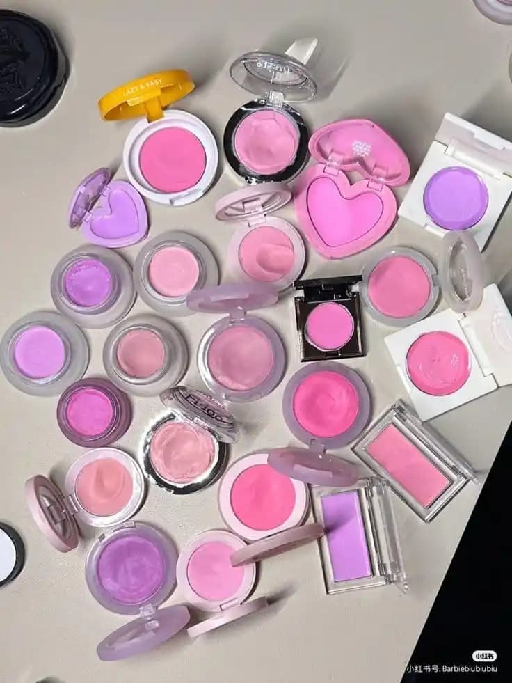 Asya Güzelliğinde Krem Allıklar: Özellikler, Kullanım ve Marka Önerileri