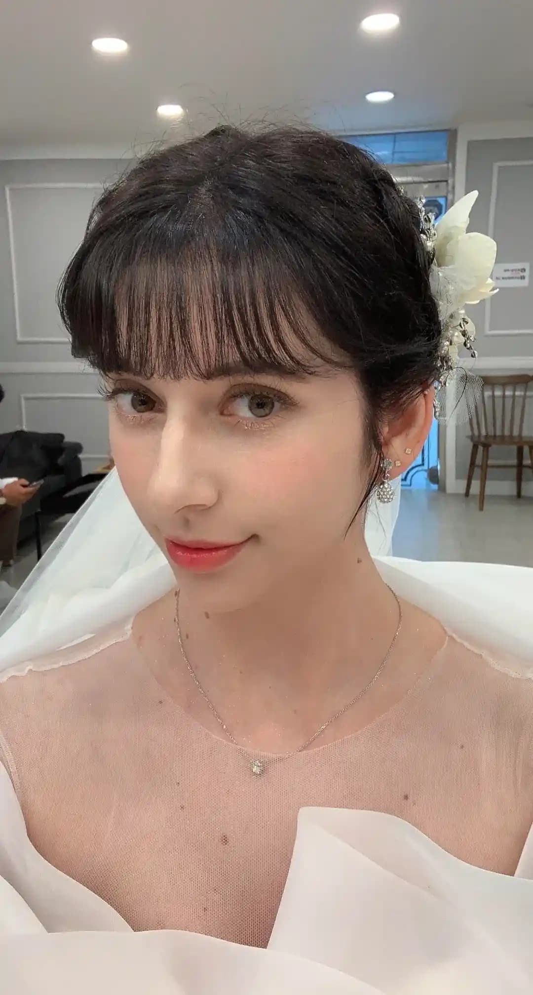 Düğün Makyajında Kullanılan Ürünler ve Uygulama Teknikleriyle Doğal Görünüm Sağlama