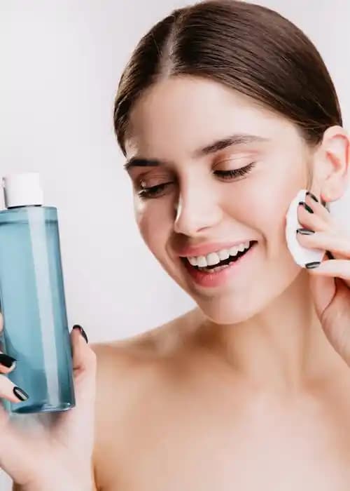 Tonik Çeşitleri, Kullanımı ve Cilt Tipine Göre Doğru Tonik Seçimi Rehberi