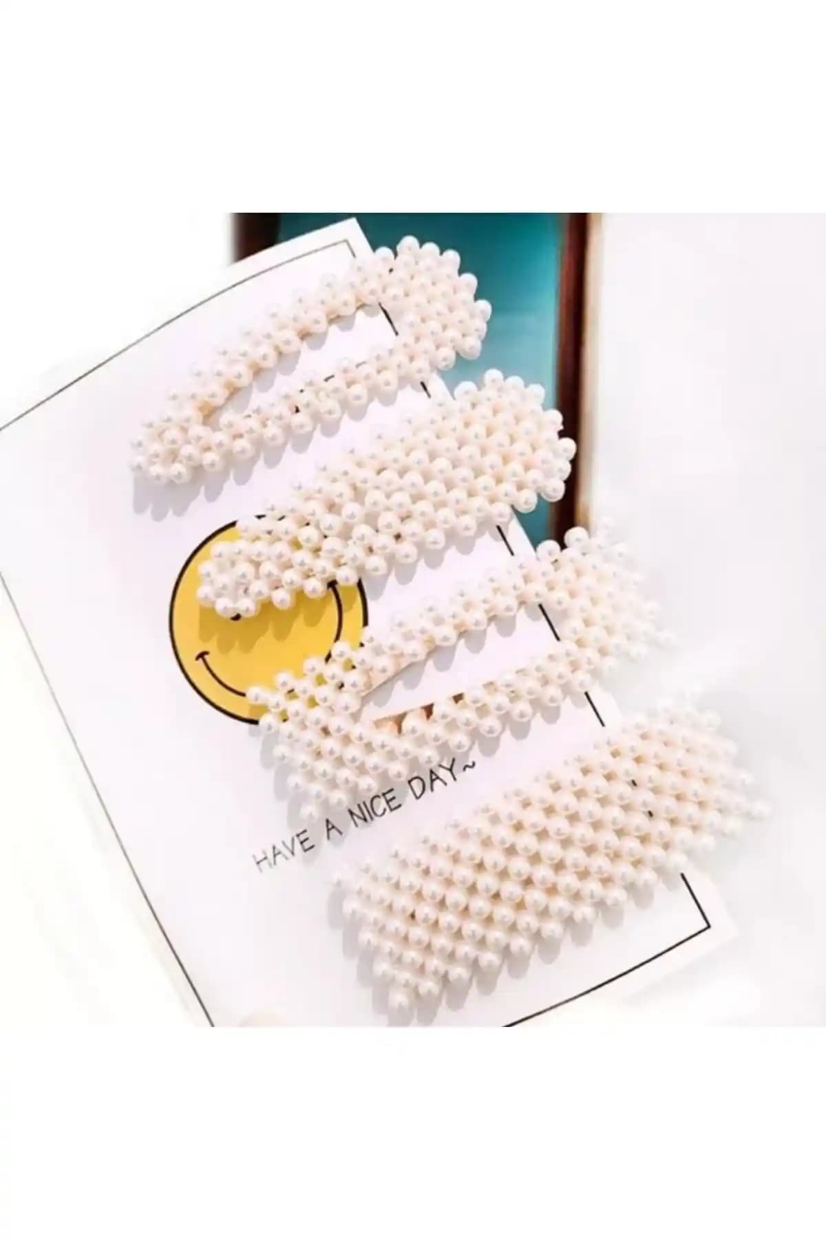 Monalisa Kadın 4'lü Incili Çit Çıt Toka Seti: Zarif ve Pratik Günlük Saç Aksesuarı