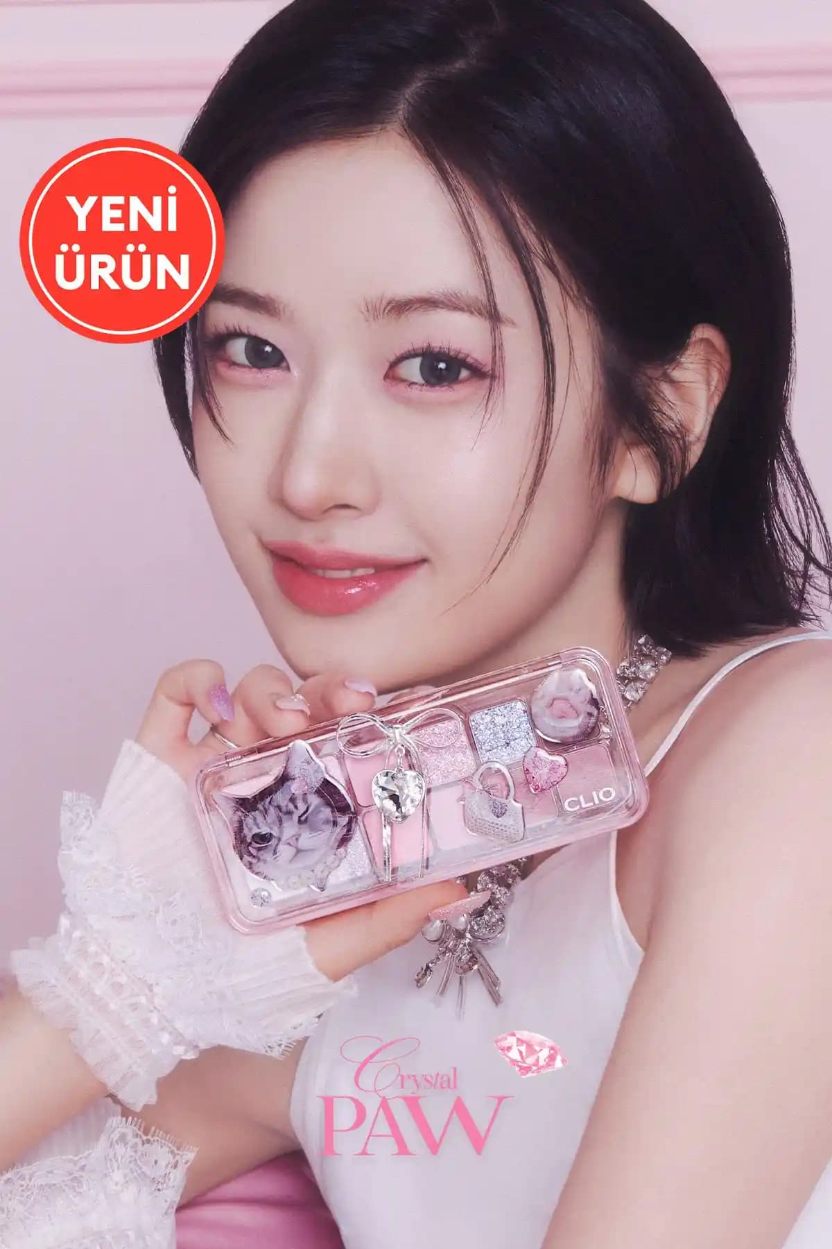 CLIO Hafif Dokulu Yoğun Renkli Göz Farı Paleti Pro Eye Air 12 Renkli Parlak ve Mat Tonlar