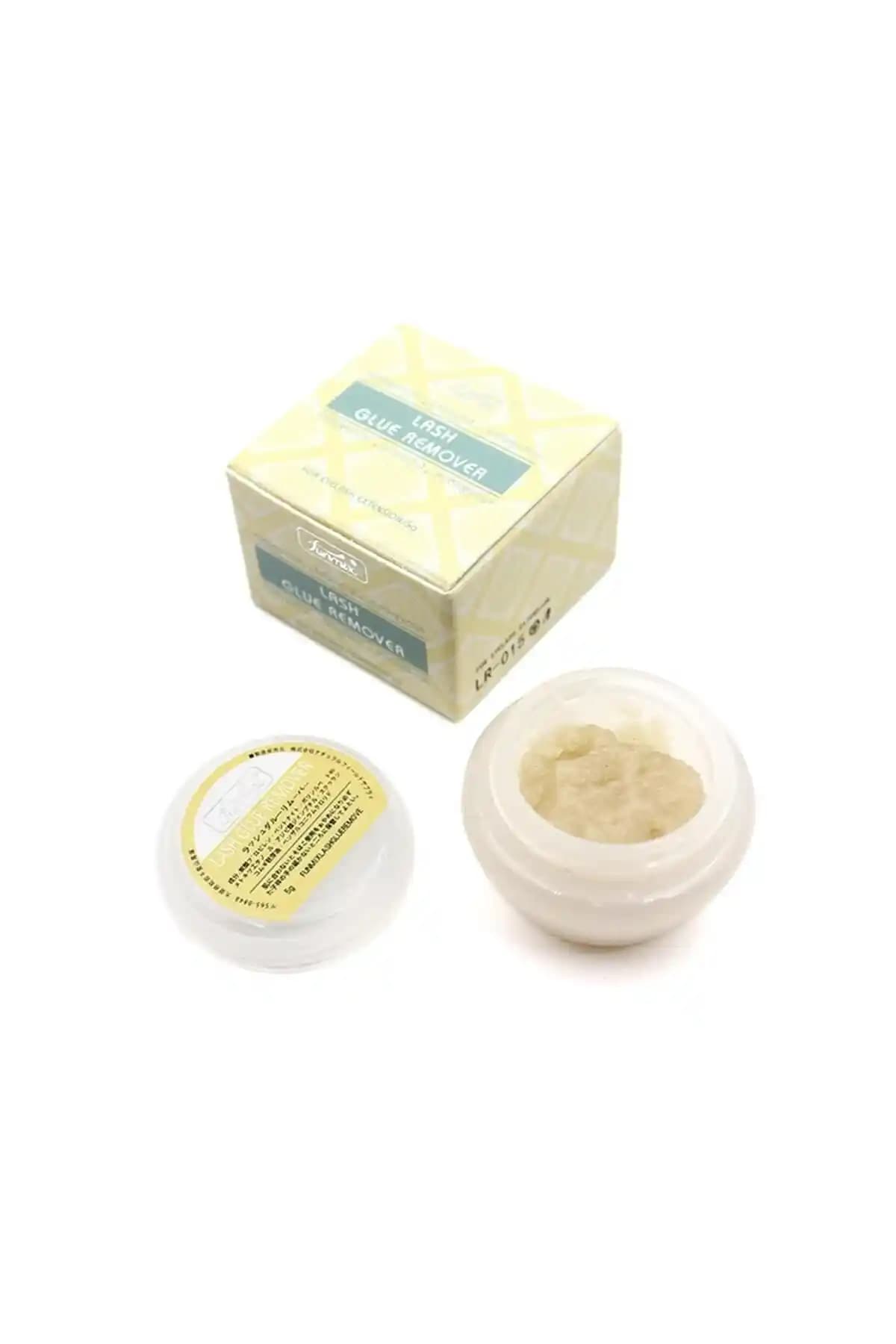 İpek Kirpik Kremi Karşılaştırması: Funmix ve Master Lashes Ürünleri Analizi