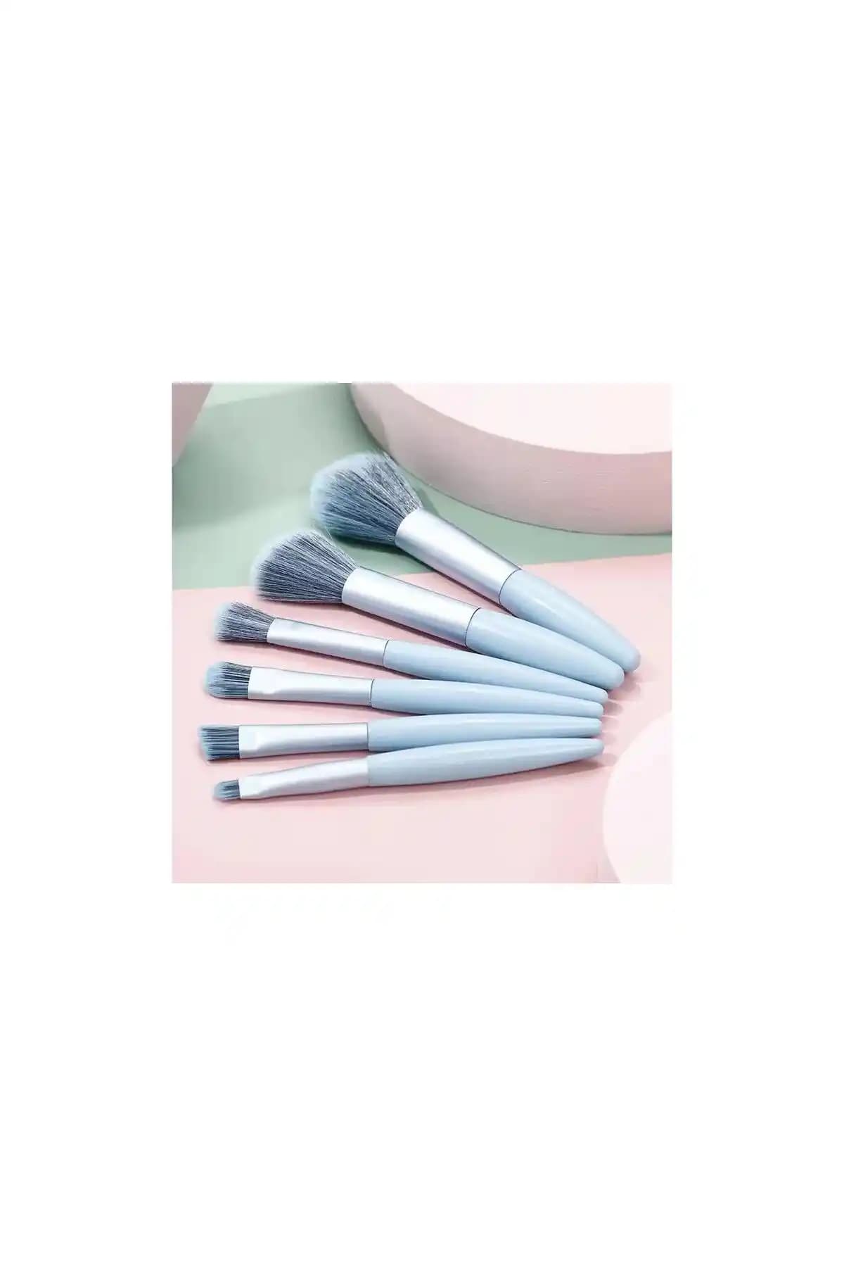 Monalisa Kadın Pembe 6'lı Makyaj Fırça Seti: Estetik ve Fonksiyonellik Bir Arada