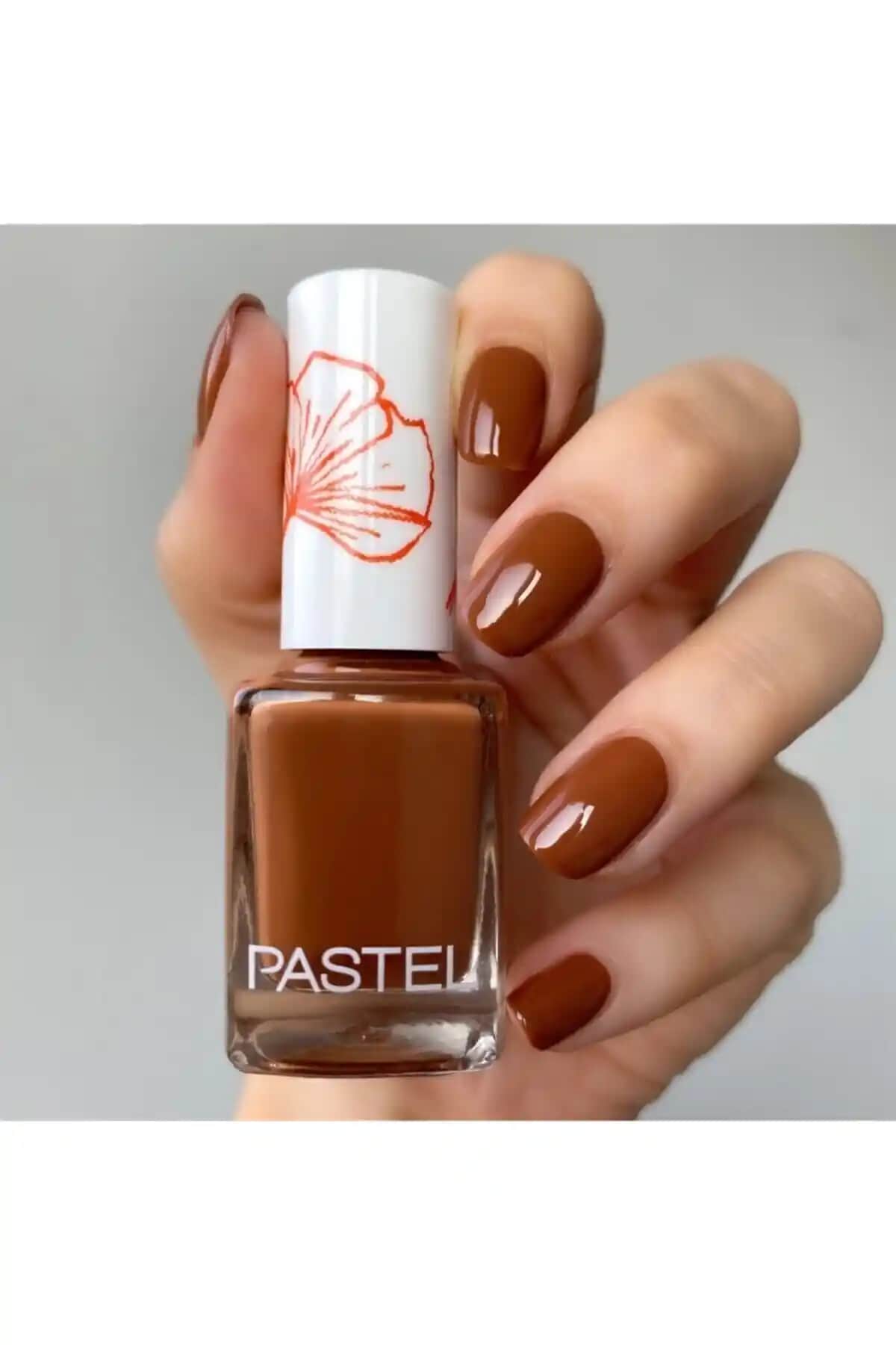 Pastel Oje 333: Kalıcı ve Şık Sonbahar ve Kış Renkleri ile Tarzınızı Tamamlayın