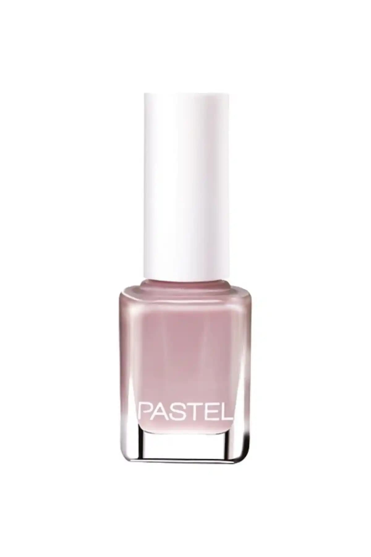 Pastel Oje 88 ve Pastel Pure Oje 606 Karşılaştırması: Özellikler ve Kullanıcı Yorumları