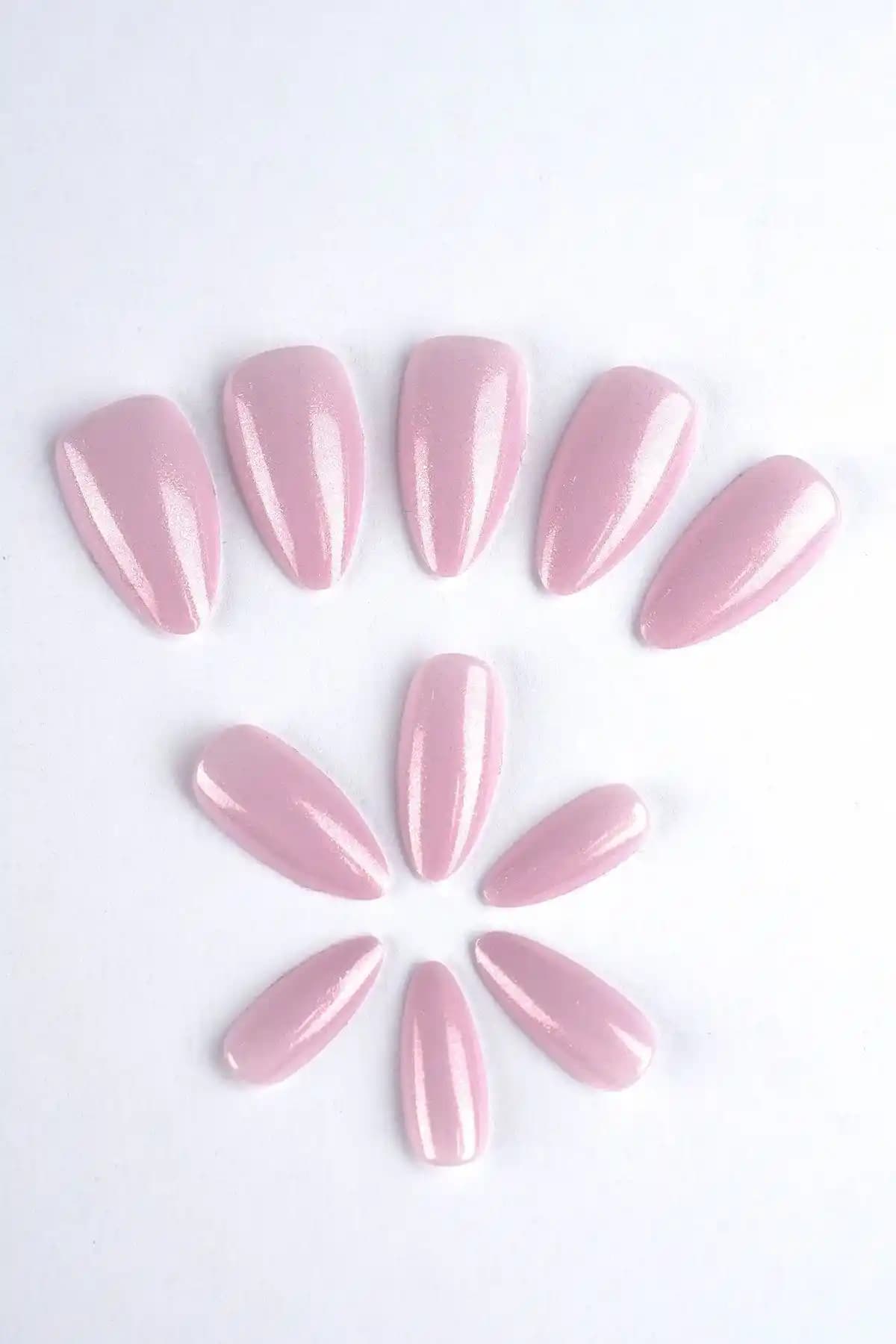 POP Beauty Takma Tırnak Seti ve Zararsız Yapıştırıcı ile Estetik ve Kolay Uygulama