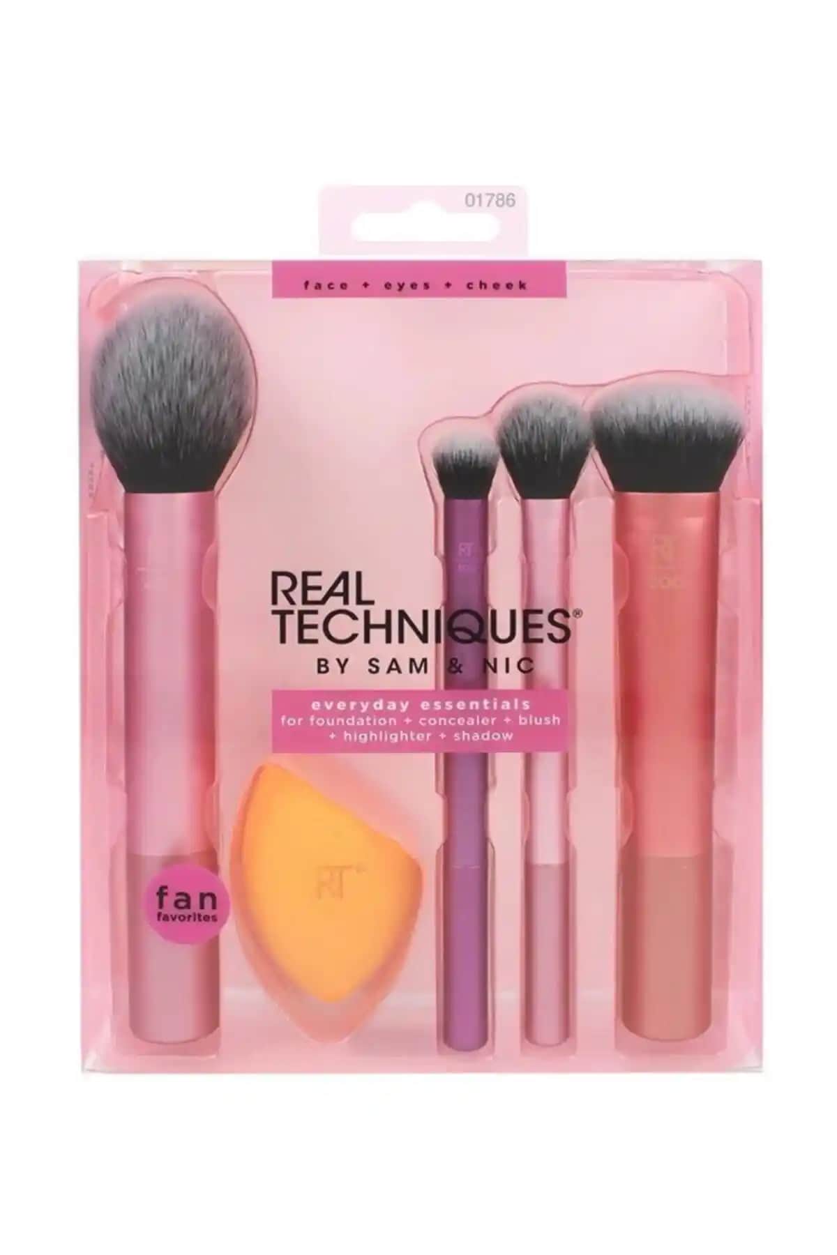 Real Techniques Makyaj Fırça Seti Günlük Kullanım İçin Pratik ve Şık Çözüm