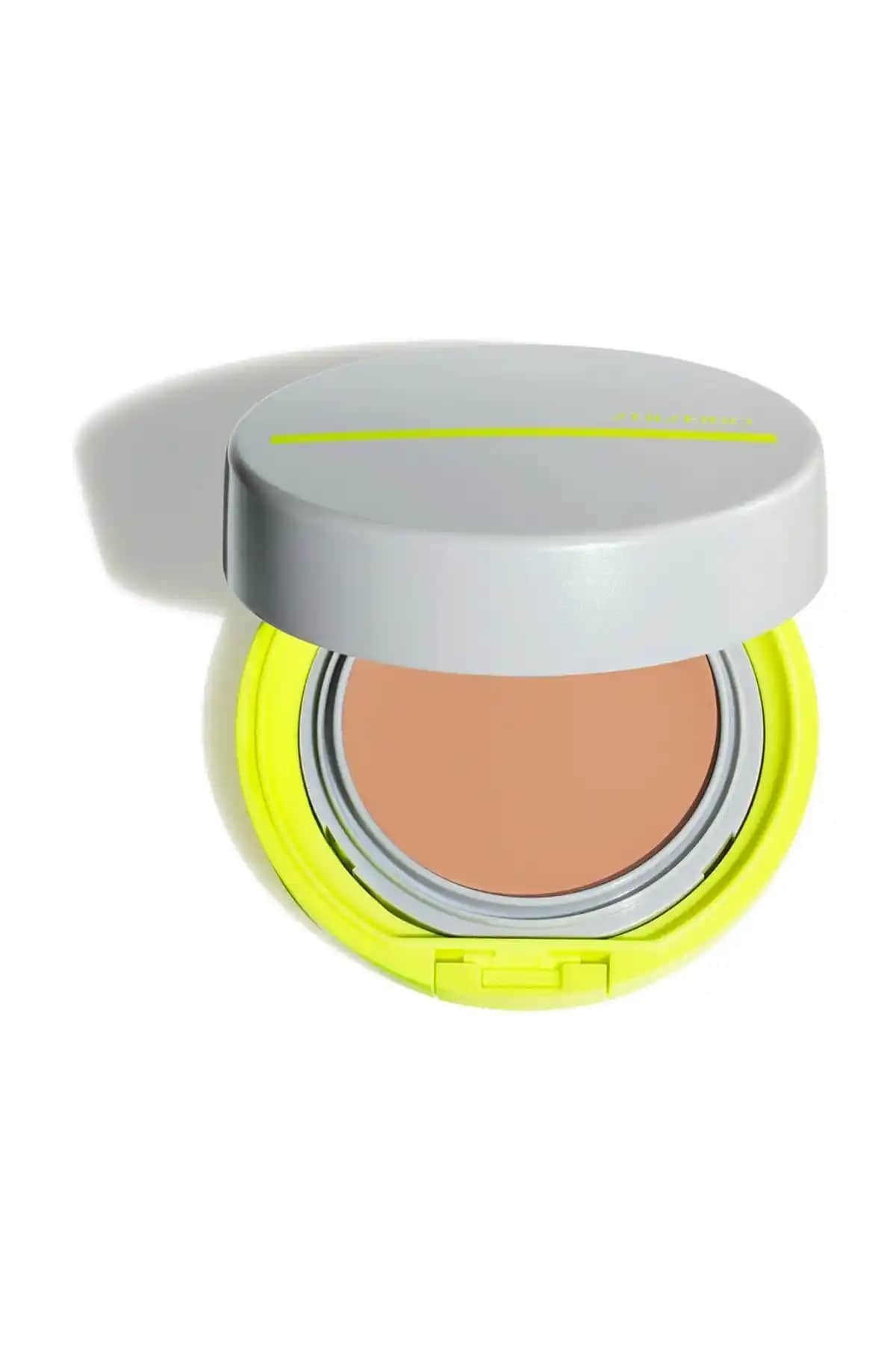 Shiseido Suya ve Tere Dayanıklı Kompakt BB Krem SPF 50 ile Doğal ve Koruyucu Makyaj