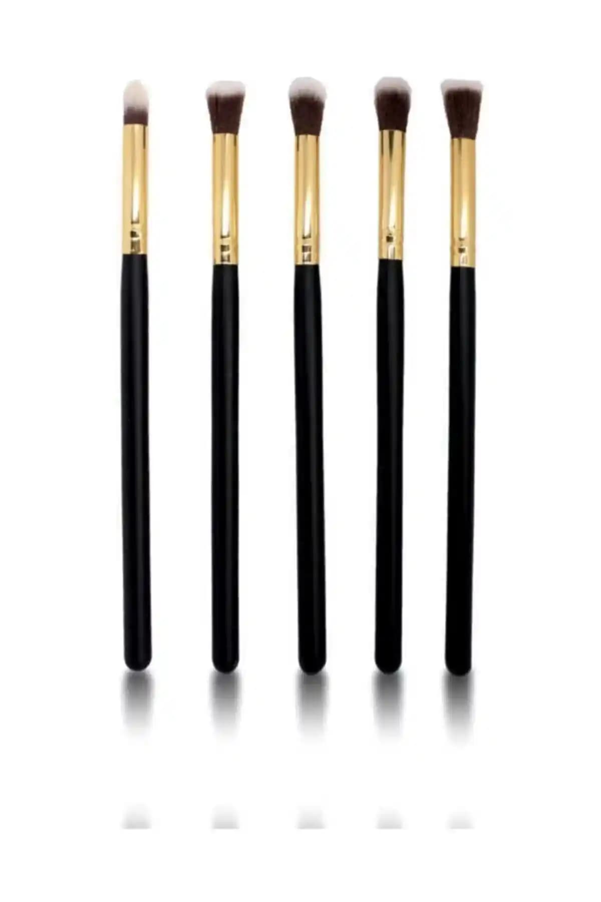 İzla'nın 5 ve 20'li profesyonel makyaj fırçası setleri karşılaştırması