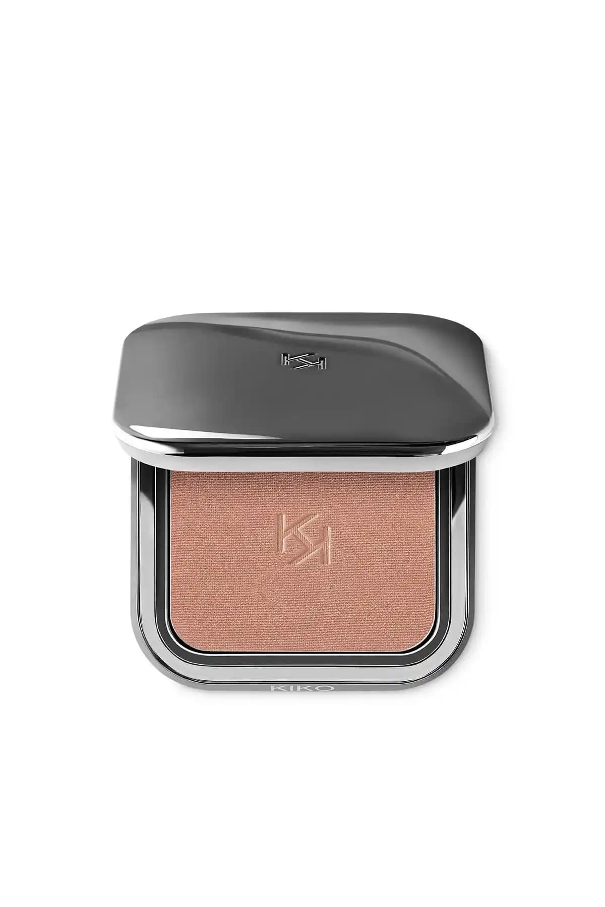 KIKO Allık ve Revolution Bronzer Karşılaştırması: Hangi Ürün Size Uygun