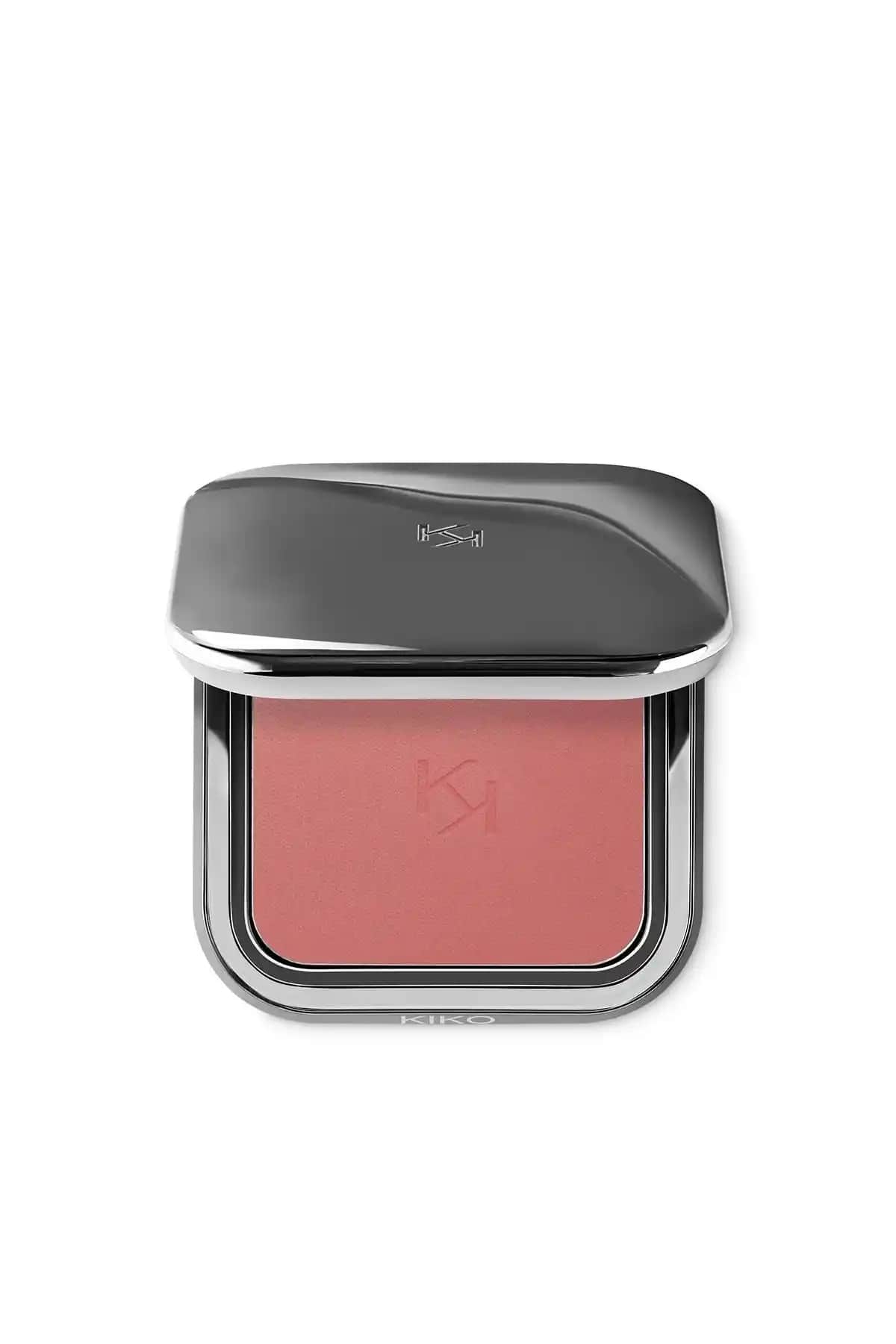 KIKO Milano Allık Karşılaştırması: Unlimited Blush 06 ve Coral View Blush 101 Özellikleri
