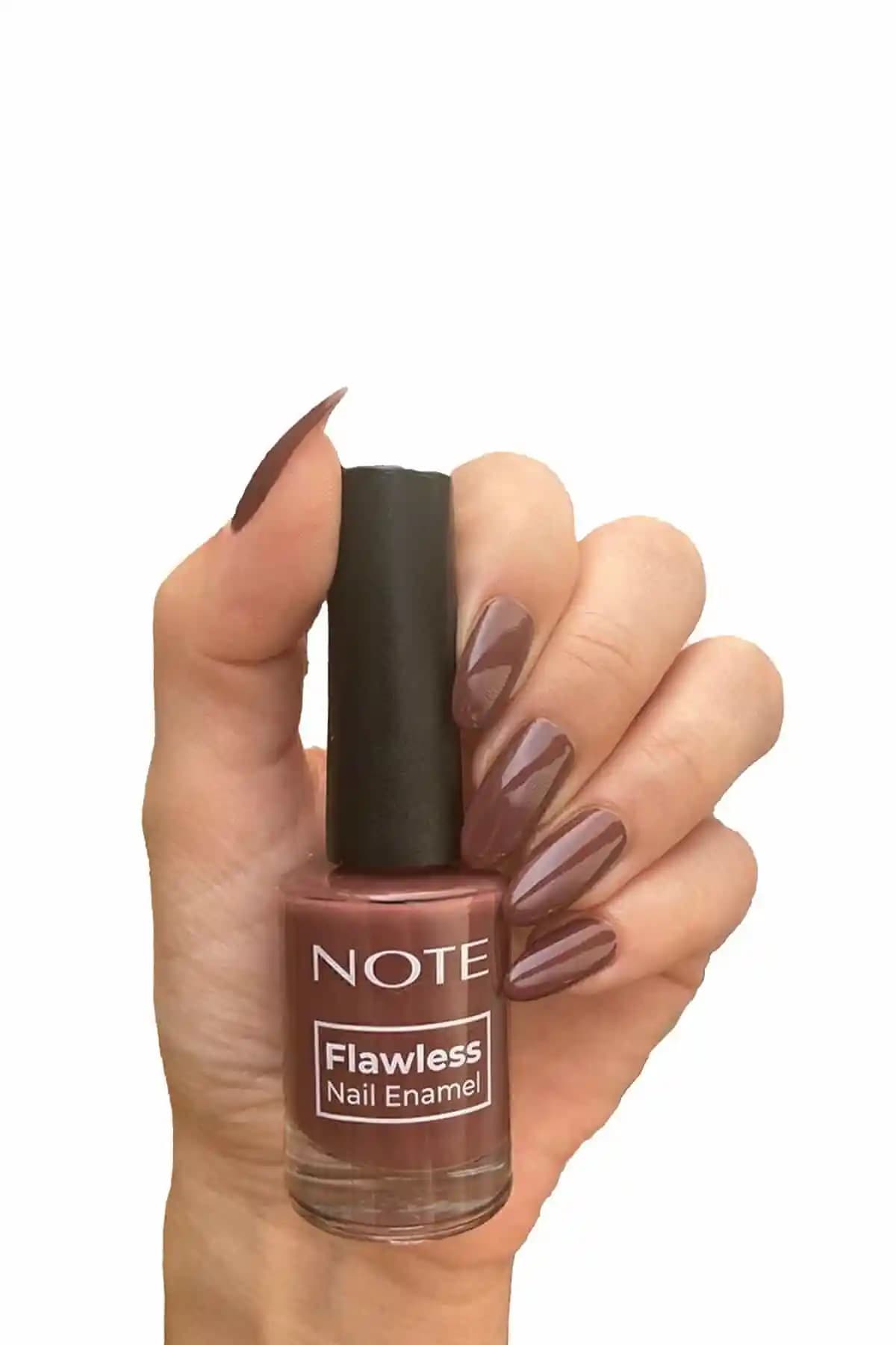 Note Cosmetics Nail Flawless 07 Caffeine Addict Kahverengi Oje Güvenli ve Uzun Süre Dayanıklı
