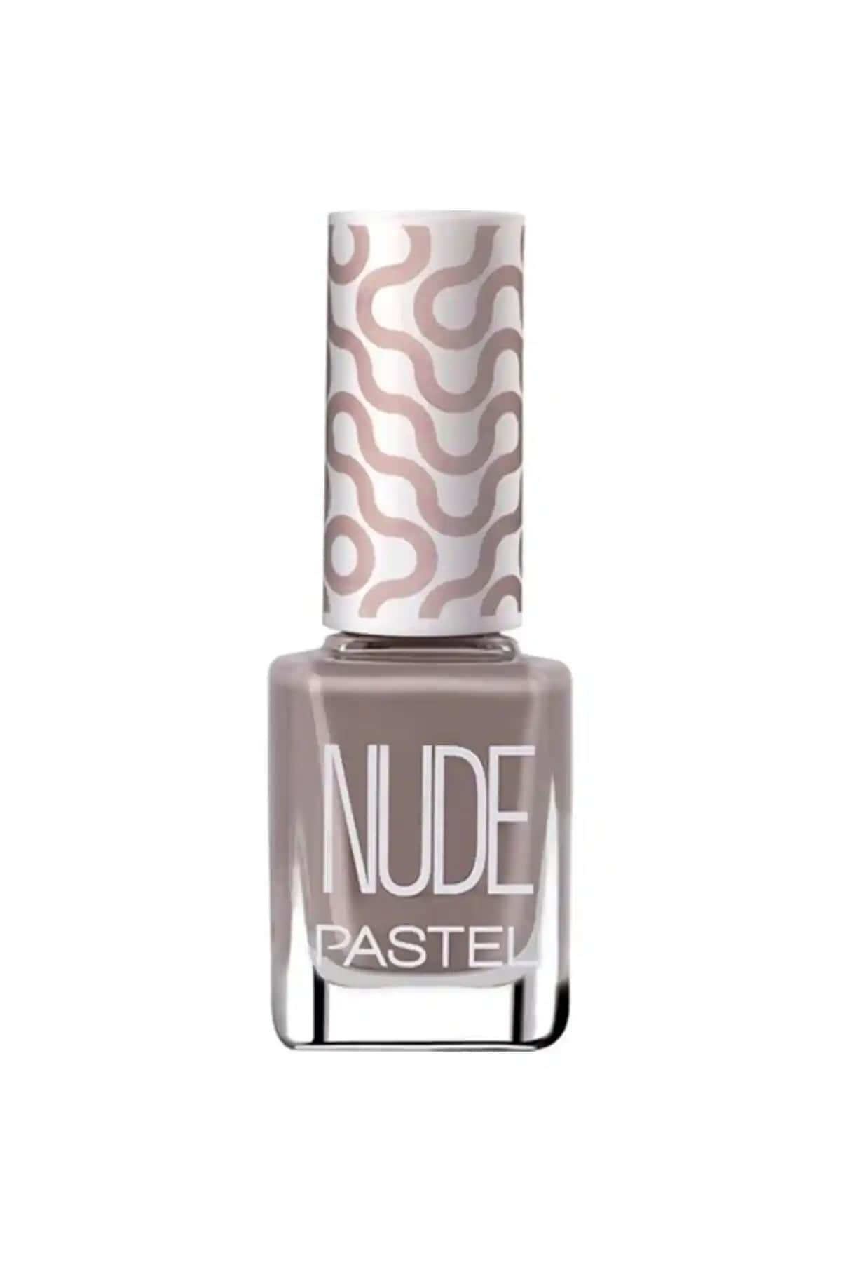 Pastel Nude Oje 760: Doğal ve Şık Görünüm Sunan Kaliteli Tırnak Cilası