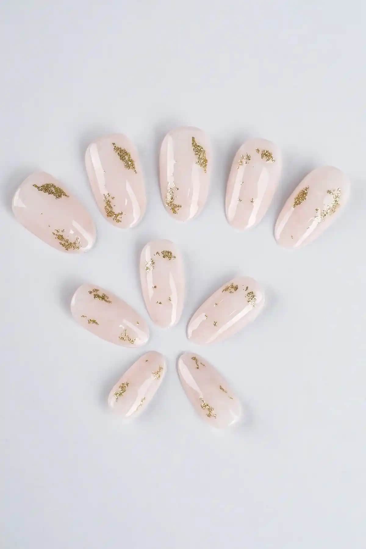 POP Beauty Takma Tırnak Seti ve Zararsız Yapıştırıcıyla Hızlı ve Güvenli Tırnak Bakımı