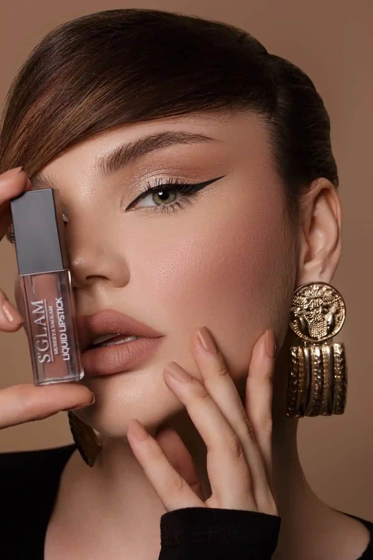 S'GLAM Liquid Lipstick Ruj: Uzun Süre Kalıcı, Modern ve Doğal Dudak Makyajı Ürünü