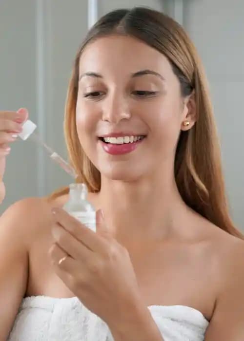 AHA ve BHA Serumları: Cilt Sağlığını Destekleyen Güçlü Asitler ve Kullanım İpuçları