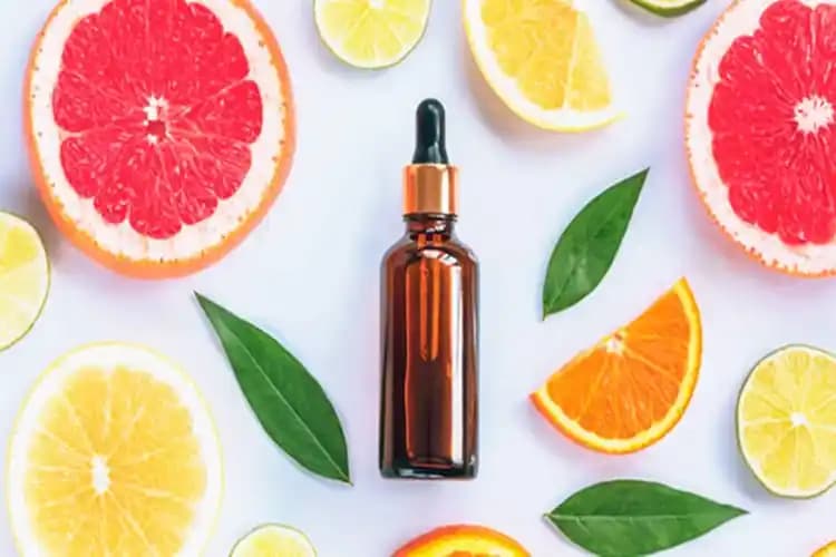 Cilt Bakımında Doğru C Vitamini Oranı ve En Uygun Ürün Seçimi Rehberi