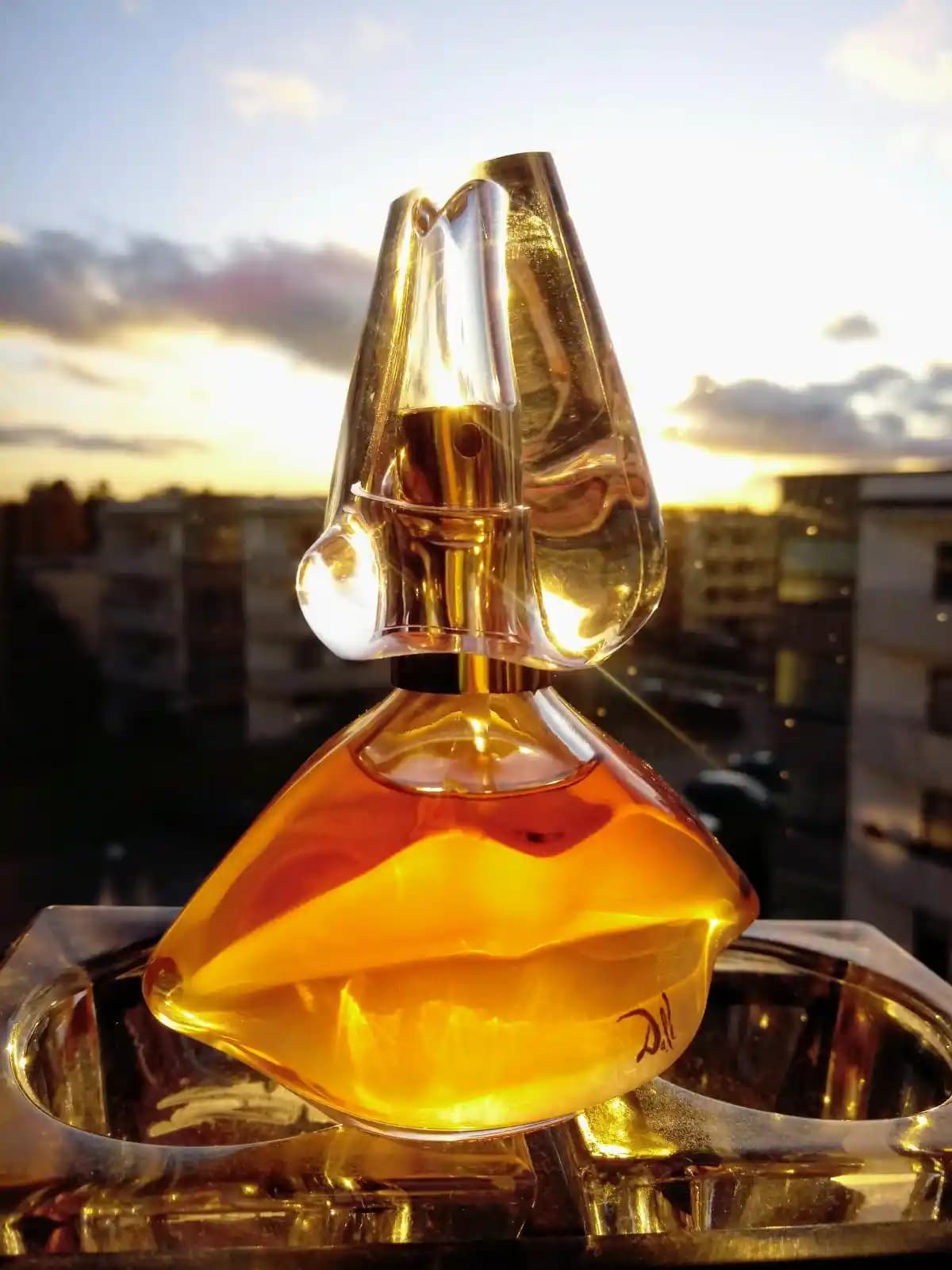 Dalin Parfüm Serileri ve Çocuklar İçin Güvenli Ferahlatıcı Kokular