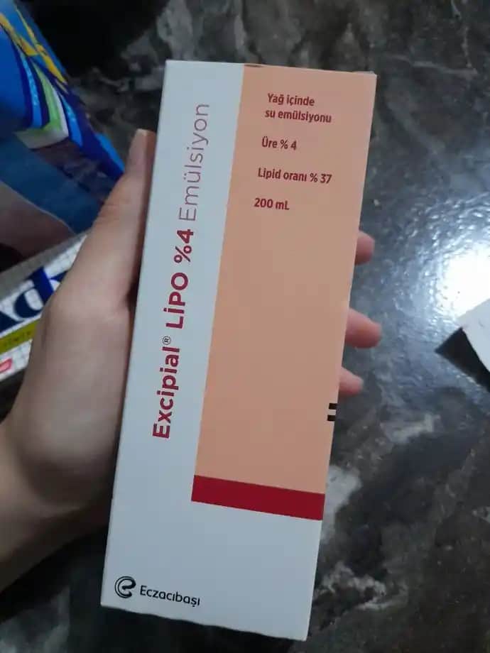 Excipial Lipo Nemlendirici Krem: Kuru ve Çok Kuru Ciltler İçin Etkili Bakım Çözümü