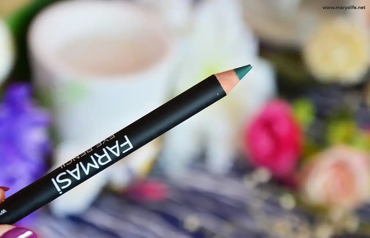 Göz Kalemi Seçimi ve Kullanımıyla Gözlere Derinlik ve Çekicilik Katma Rehberi