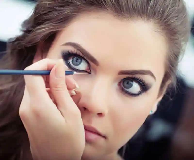İri Gözler İçin Profesyonel Makyaj Rehberi ve Teknikler