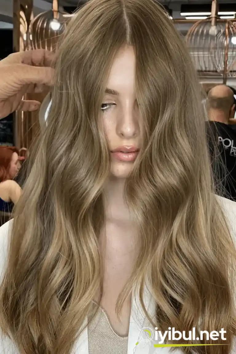 Kumral 7.0 Saç Rengi Nedir, Nasıl Uygulanır ve Bakımı Nasıl Yapılır