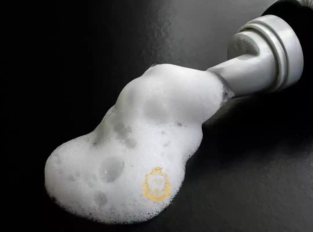 Saç Köpüğü Nedir ve Saça Sağladığı Faydalar Nelerdir