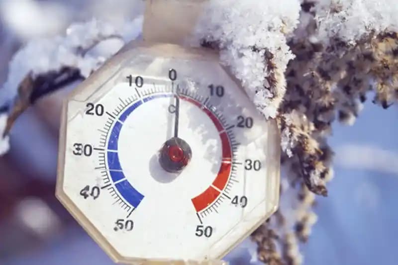 Soğuk Havalarda Yoğun Nemlendiren Tonerler ve Cilt Bakımında Etkili Yöntemler