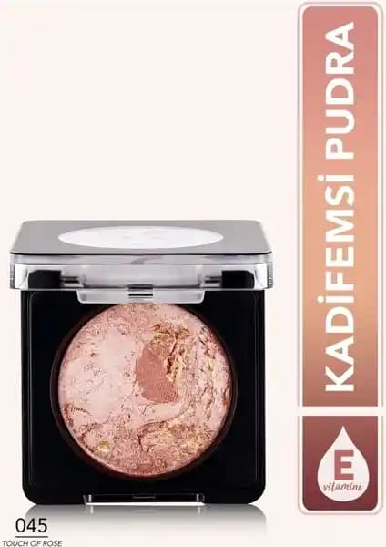 Flormar Baked Blush-On Karşılaştırması: 045 Touch Of Rose ve 056 Peachy Pink Ürün Analizi