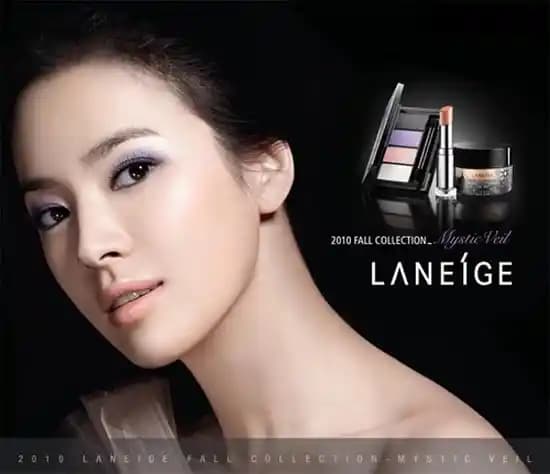 Japonya ve Güney Kore'de Girlcult Ürünlerinin Mağaza ve Online Satış Durumu