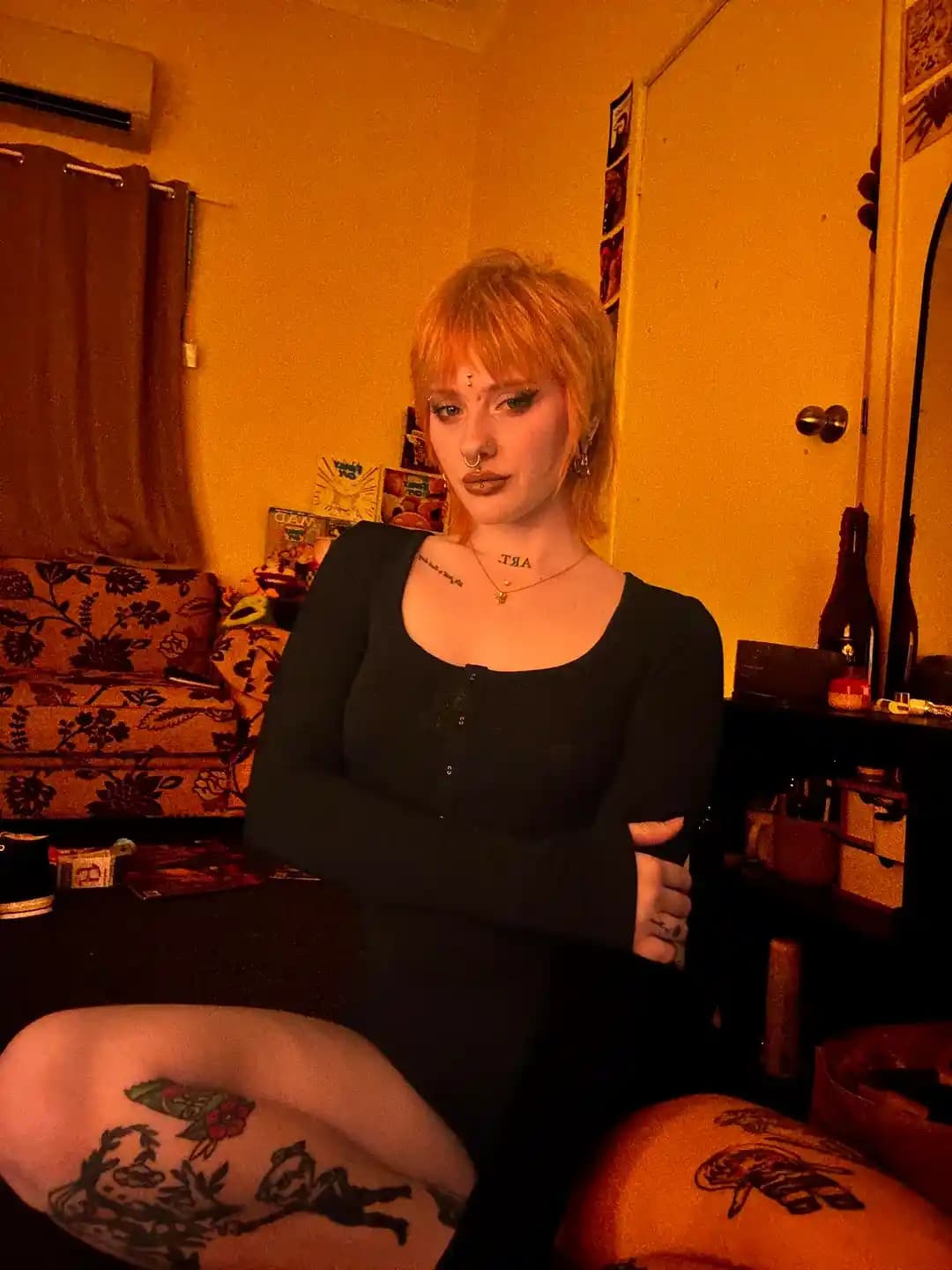 Saç Değişimi Sonrası Makyaj Uyumu: Kızıl ve Sarı Tonlarda Stil Rehberi