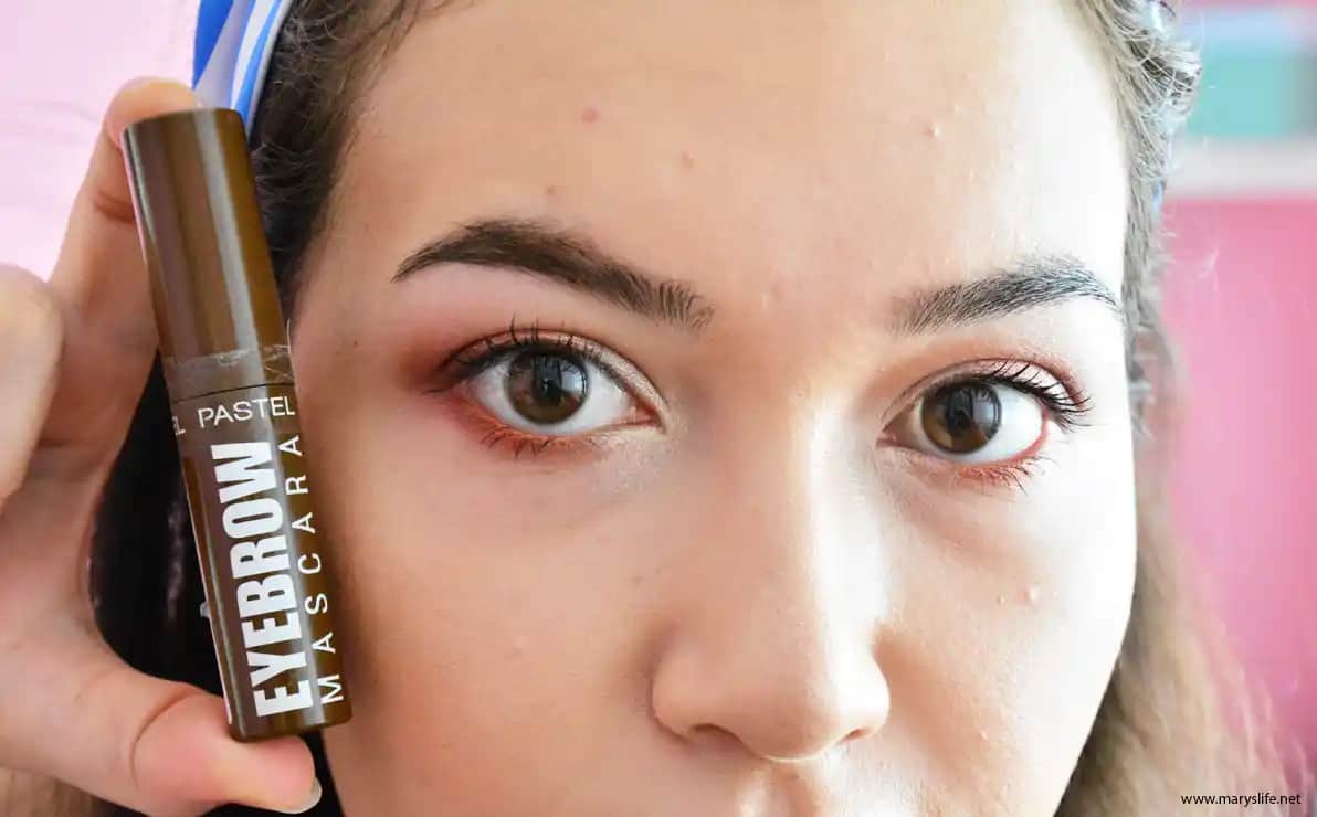 Pastel Kaş Ürünleriyle Doğal ve Çekici Kaşlara Ulaşmanın En İyi Yolları
