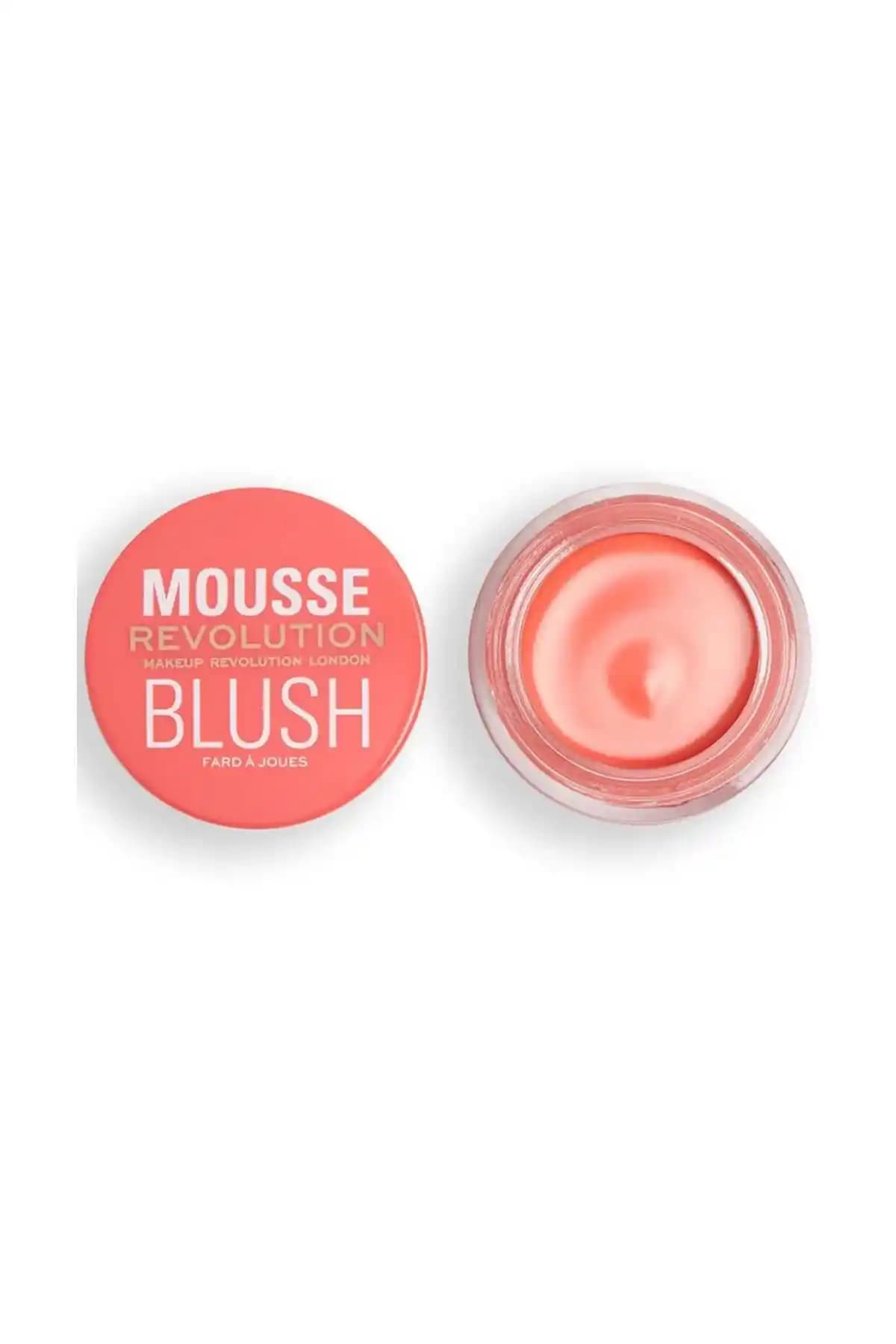 Revolution Köpük Allık: Hafif ve Doğal Makyaj İçin Yenilikçi Bir Seçenek