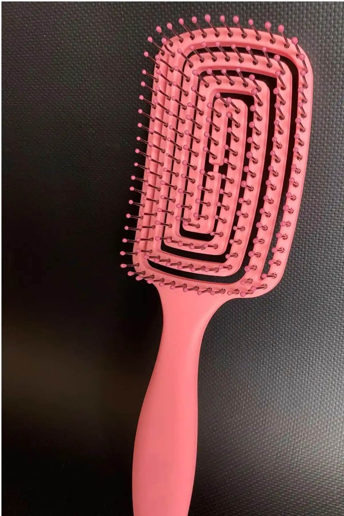 Saç Acıtmayan Taraklar ile Günlük Bakımda Konfor ve Sağlık Artışı