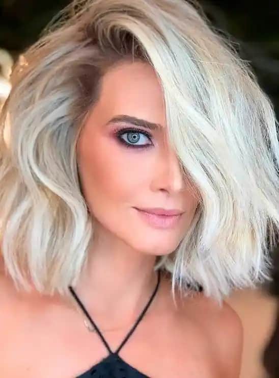 Sarı Platin Saç Nedir, Nasıl Elde Edilir ve Bakımı Nasıl Yapılır