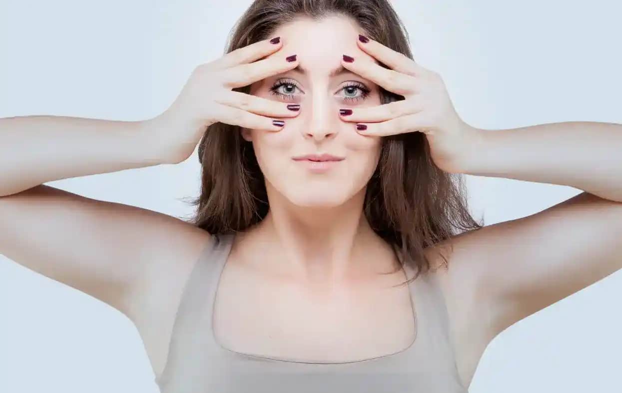 Yüz Yogasının Etkili Olması İçin Düzenli ve Sabırlı Uygulama Gereklidir