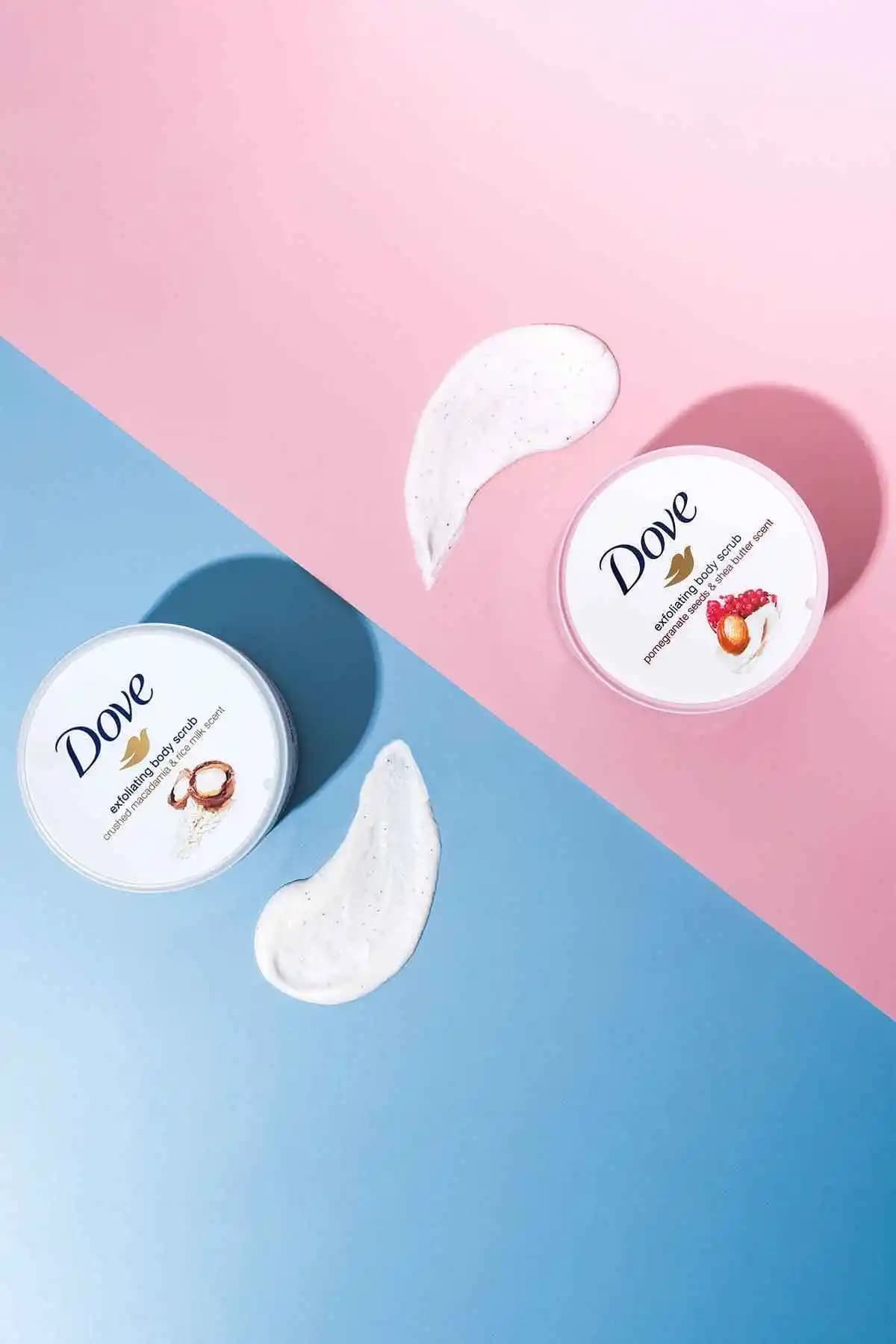 Dove Vücut Peelingi Nar Çekirdeği ve Shea Yağı ile Derinlemesine Temizlik ve Nem Sağlar
